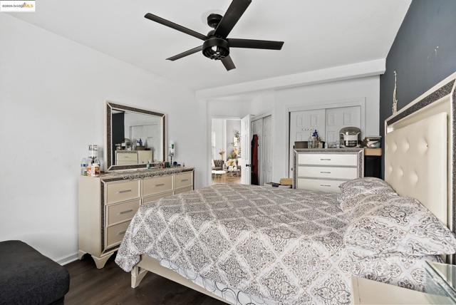 2105 Bedrock Way, Antioch CA: https://media.crmls.org/mediaz/7b39db96-8087-42c7-9ccc-adb01f060d7b.jpg