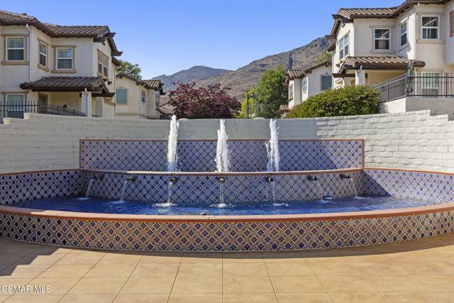 83 Via Aldea, Newbury Park CA: https://media.crmls.org/mediaz/7b3b2112-a4e5-41bc-ae0a-88011936ea1f.jpg