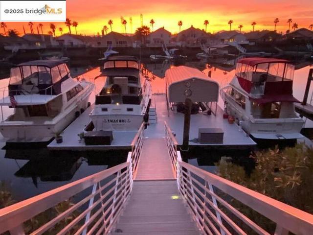 5090 Double Point Way, Discovery Bay CA: https://media.crmls.org/mediaz/7b3b53a7-9c7d-4249-91c0-fedabb37a31d.jpg