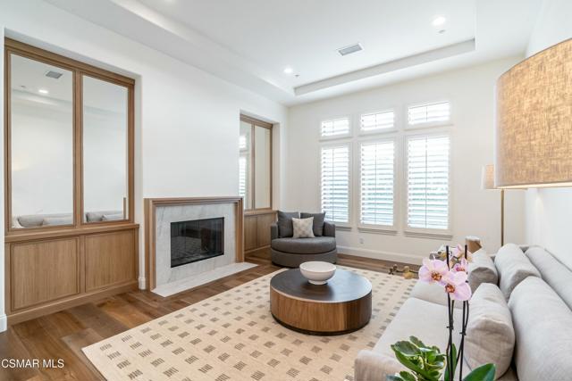 5675 Via Bonita, Newbury Park CA: https://media.crmls.org/mediaz/7b3b8411-de17-4a6b-aa79-0b107143ac61.jpg
