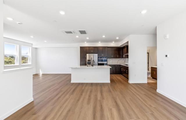 818 Redberry Way, San Jose CA: https://media.crmls.org/mediaz/7b3b91c1-20f6-4b48-b5ac-b3cd6d39ab99.jpg