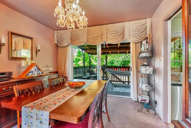 33 Woodcliff Court, Oakland CA: https://media.crmls.org/mediaz/7b3bbc0d-a6c5-43cb-97b6-6fbe205ab26d.jpg
