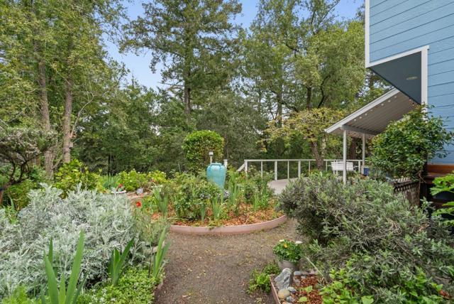 520 Tabor Drive, Scotts Valley CA: https://media.crmls.org/mediaz/7b3c7859-0bc4-4cdc-b489-931484509748.jpg
