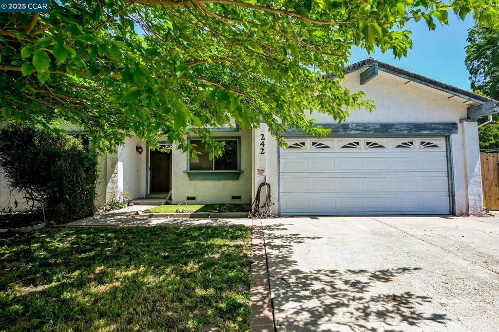 242 Hardwick Place