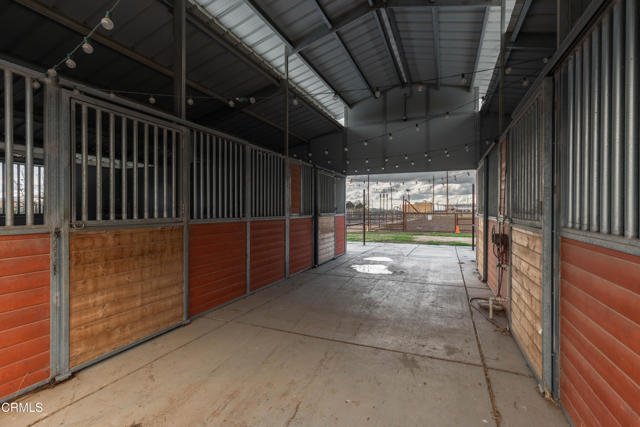 Detail Gallery Image 52 of 75 For 102 Anna Ln, Bakersfield,  CA 93308 - 7 Beds | 5 Baths