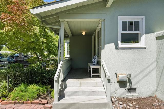 333 Stanford Avenue, Palo Alto CA: https://media.crmls.org/mediaz/7b3e25dd-7b1b-45c5-841d-dd5831022c78.jpg
