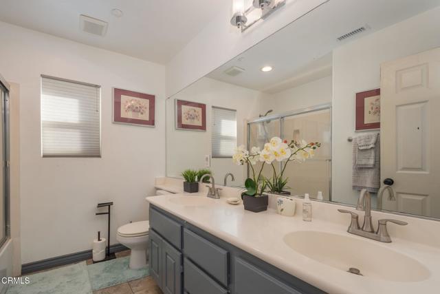 Detail Gallery Image 25 of 31 For 728 Navito Way, Oxnard,  CA 93030 - 4 Beds | 3/1 Baths
