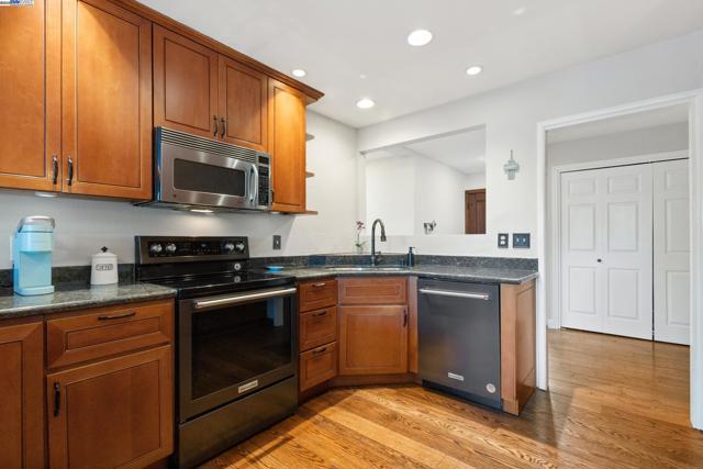 166 Ramona Rd, Danville CA: https://media.crmls.org/mediaz/7b3f3d2a-405e-4743-a6e5-bc4272338ae3.jpg