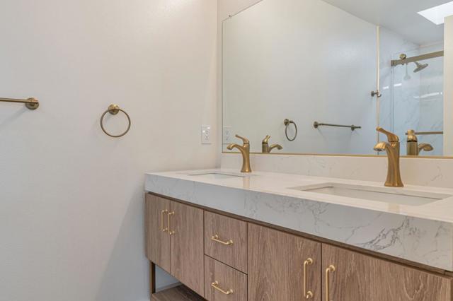 2561 Park Boulevard, Palo Alto CA: https://media.crmls.org/mediaz/7b408803-6b23-4324-b555-4684bbf1a972.jpg