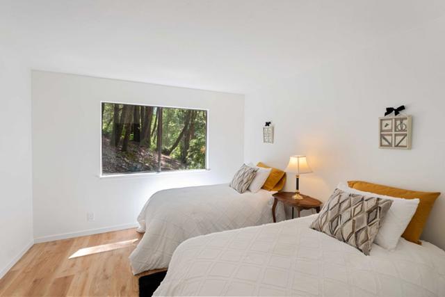 510 Warren Drive, Santa Cruz CA: https://media.crmls.org/mediaz/7b40d7fa-4578-4f57-8eb0-b09969f4558e.jpg
