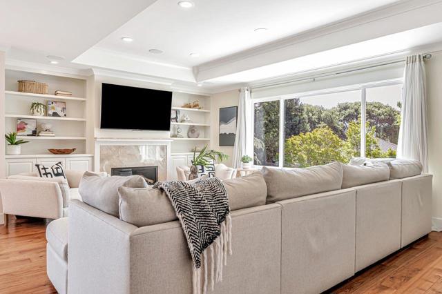 30 Valley Road, San Carlos CA: https://media.crmls.org/mediaz/7b415947-5019-4fa9-9a6d-0cb7c15a7ace.jpg