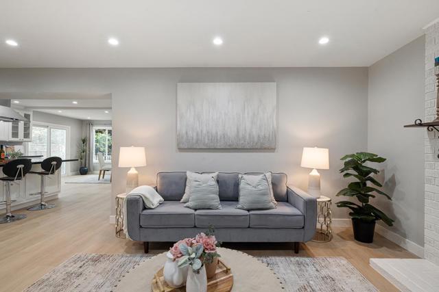 1001 Everglades Drive, Pacifica CA: https://media.crmls.org/mediaz/7b41e6b8-8897-4956-9453-8735e44c7605.jpg