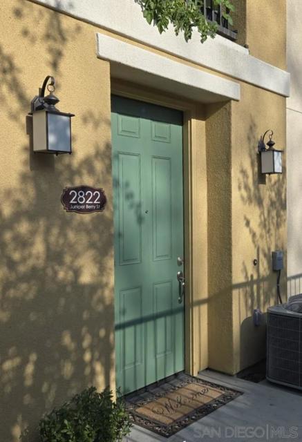 2822 Juniper Berry St, Spring Valley CA: https://media.crmls.org/mediaz/7b4267e9-9ae8-4637-80ce-c4acfa09c824.jpg