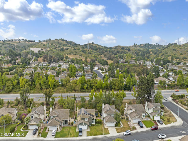 13100 View Mesa Street, Moorpark CA: https://media.crmls.org/mediaz/7b431b35-8bde-494e-87a3-dfd9e32fb547.jpg