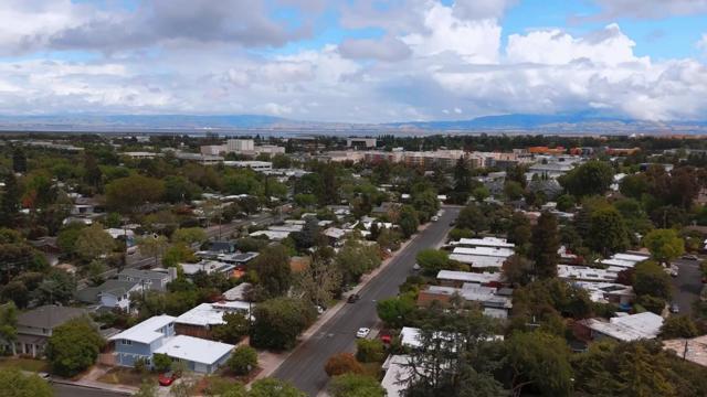 Image 53 of 65 For 3909 Middlefield Road F