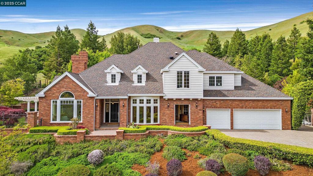50 Merrill Cir