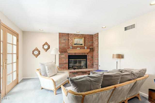 11616 E Las Posas Road, Camarillo CA: https://media.crmls.org/mediaz/7b44e0d2-5131-4f72-be8e-c3c3a69f492a.jpg