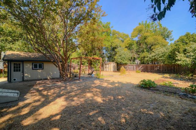5359 14th Avenue, Sacramento CA: https://media.crmls.org/mediaz/7b45ba9a-f822-4335-99de-abfb9d3b6c63.jpg