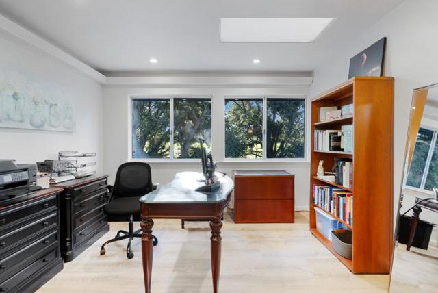 120 Marks Drive, Hollister CA: https://media.crmls.org/mediaz/7b45edb4-8d24-4738-8adb-98899163a497.jpg