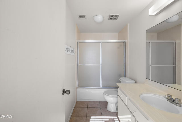 Detail Gallery Image 22 of 40 For 2521 Jamestown Ct, Oxnard,  CA 93035 - 4 Beds | 3 Baths