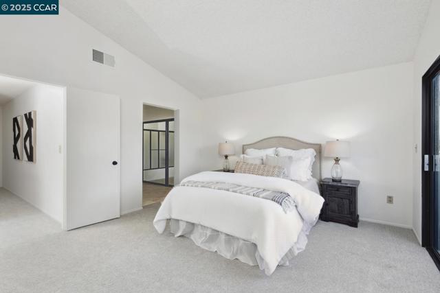 23 Shepardson Ln, Alameda CA: https://media.crmls.org/mediaz/7b467a8a-8efe-43be-a03f-893e0f9d7b6b.jpg