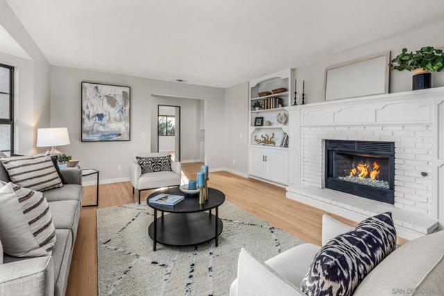 1677 S Hill Ave, Fallbrook CA: https://media.crmls.org/mediaz/7b47f5a2-bbb9-4121-8402-daa3eb986e0d.jpg