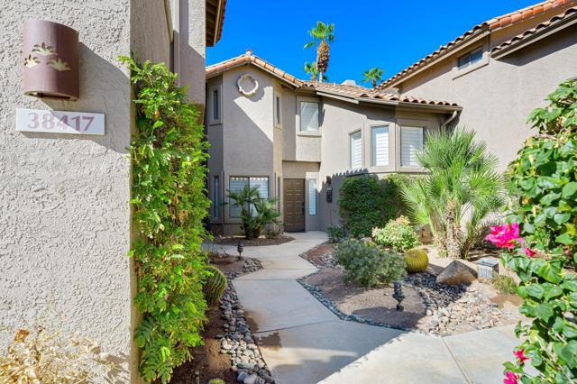 38417 Nasturtium Way, Palm Desert CA: https://media.crmls.org/mediaz/7b486b23-22d6-4574-acae-378880656853.jpg