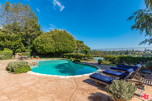 1580 San Remo Drive photo 8