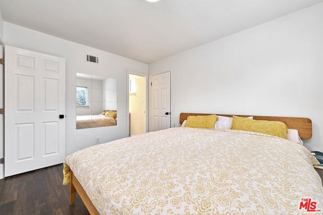 Image 22 of 42 For 5541 Marcella Avenue