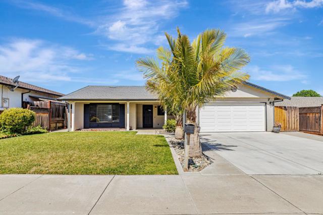 1650 Bella Vista Drive, Hollister CA: https://media.crmls.org/mediaz/7b4a42fb-f17c-491c-9b3e-83e884b3120f.jpg