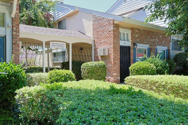 4800 Williamsburg Ln, La Mesa CA: https://media.crmls.org/mediaz/7b4c2c0e-381d-4894-a6e8-3f01163bf289.jpg