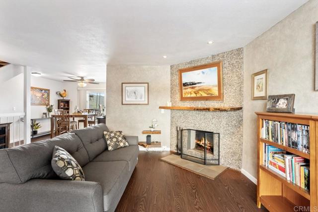Detail Gallery Image 7 of 34 For 6986 Caminito Perico, San Diego,  CA 92119 - 2 Beds | 2/1 Baths