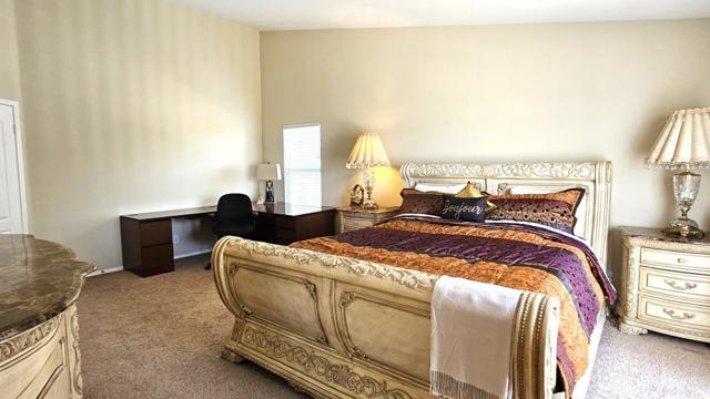 13416 Silver Stirrup Drive, Corona CA: https://media.crmls.org/mediaz/7b4c996e-b7cc-44b6-b040-80a443288b46.jpg