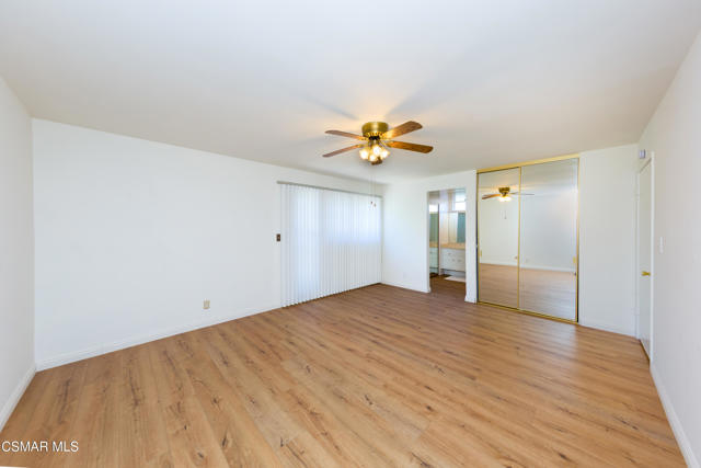29451 Trailway Lane, Agoura Hills CA: https://media.crmls.org/mediaz/7b4d7326-e0ff-495f-be56-e8e921ca299a.jpg
