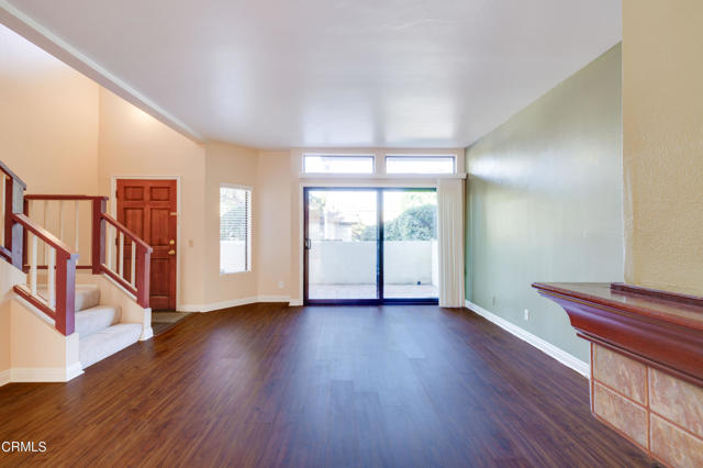 Detail Gallery Image 5 of 19 For 747 E California Bld #4,  Pasadena,  CA 91106 - 2 Beds | 2/1 Baths