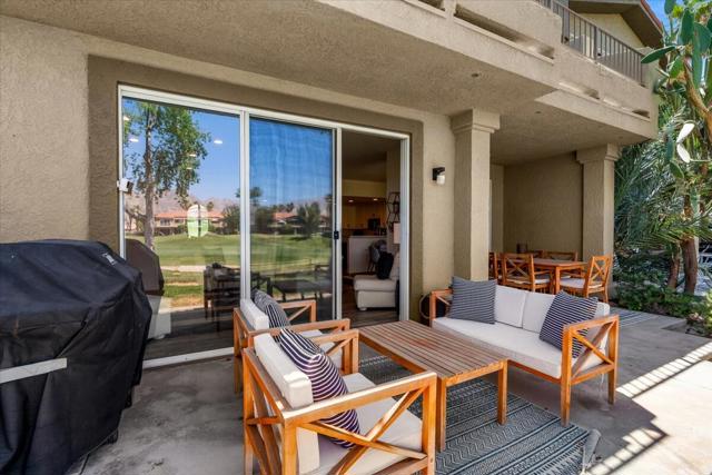 55347 Winged Foot, La Quinta CA: https://media.crmls.org/mediaz/7b4dc4e2-6e0e-48f5-961a-5dccfc26383a.jpg
