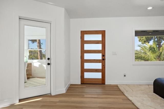 Detail Gallery Image 4 of 55 For 426 S Nevada St, Oceanside,  CA 92054 - 3 Beds | 2 Baths