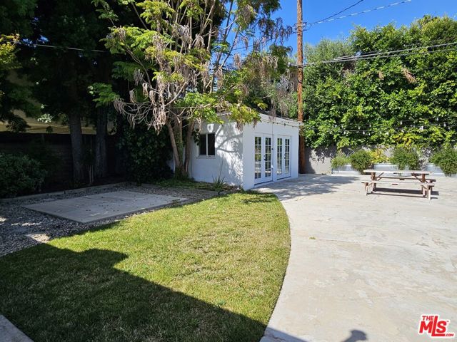 3780 Beethoven Street, Los Angeles CA: https://media.crmls.org/mediaz/7b514072-5ef3-42a2-aeb3-0d001beec6c7.jpg