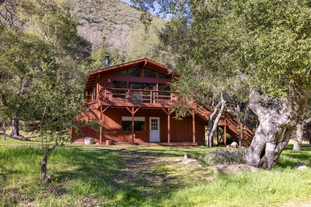 42250 Carmel Valley Road