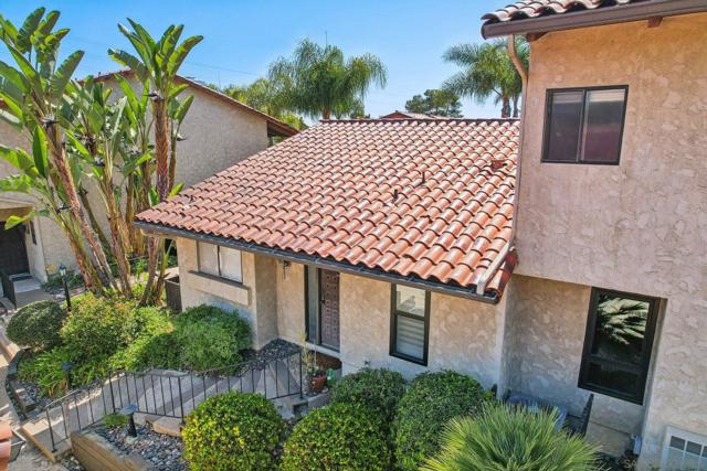 1933 Alga Road, Carlsbad CA: https://media.crmls.org/mediaz/7b54aa19-4e81-49c9-8dda-42d90b99886e.jpg