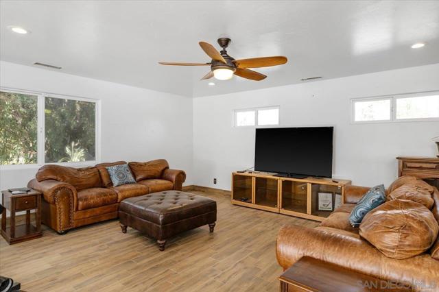 Image 3 of 25 For 18915 Littlefield Ln