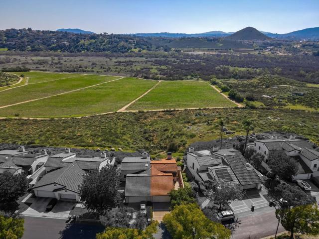 Detail Gallery Image 41 of 66 For 631 Concerto Glen, Escondido,  CA 92025 - 3 Beds | 2/1 Baths