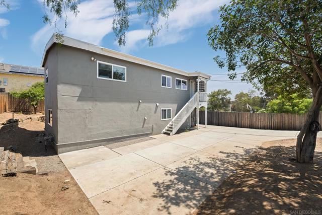 3754 56 Riviera Dr, La Mesa CA: https://media.crmls.org/mediaz/7b593f44-88d1-4071-8896-412c77c49872.jpg