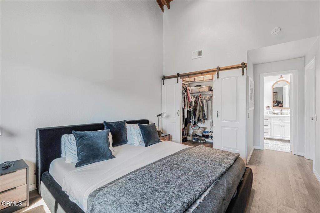 MLS #V1-32922 image #21