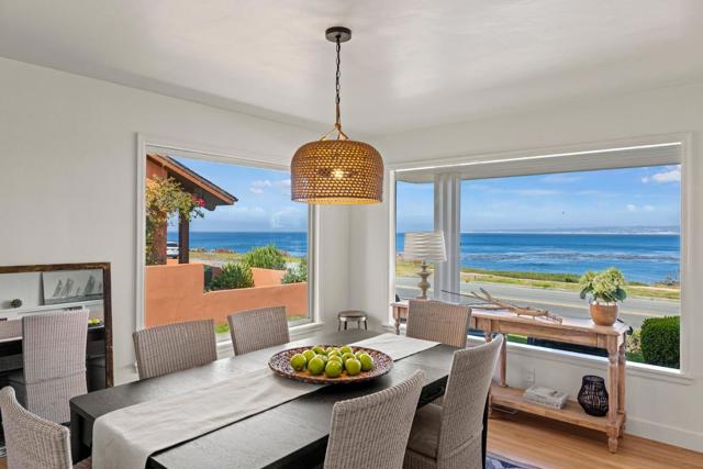 847 Ocean View Boulevard, Pacific Grove CA: https://media.crmls.org/mediaz/7b5aae89-5979-4655-a2a0-af66a9271268.jpg