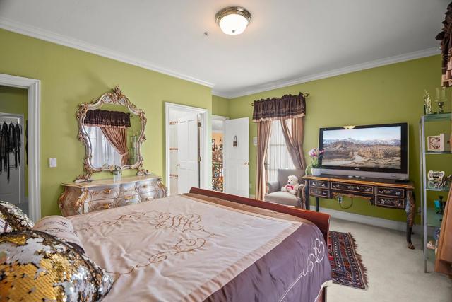16840 Cypress Way, Los Gatos CA: https://media.crmls.org/mediaz/7b5cc5e9-c93c-4c02-a002-91654b3fcddf.jpg