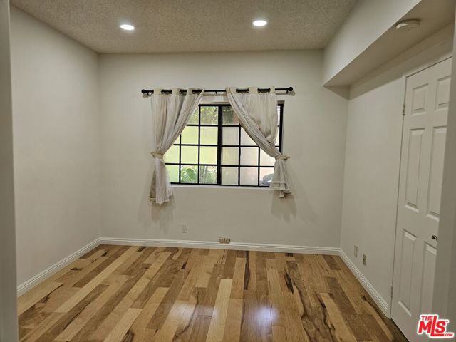 941 W Carson Street, Torrance CA: https://media.crmls.org/mediaz/7b5cfee5-0117-40a0-a2f7-9de0f227d992.jpg