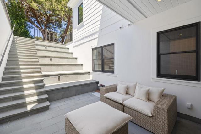 55 Irving Avenue, Atherton CA: https://media.crmls.org/mediaz/7b5d050e-33a5-45f6-9968-1745d82dfe3e.jpg