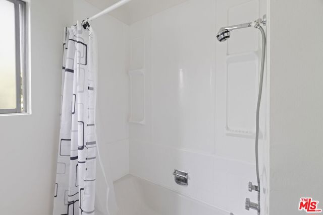 1481 Reeves Street, Los Angeles CA: https://media.crmls.org/mediaz/7b5dbe80-3c01-461c-a778-0caf8a3ae06e.jpg