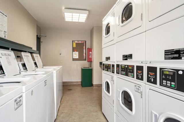 368 Imperial Way, Daly City CA: https://media.crmls.org/mediaz/7b5f8acd-49e5-44e6-86b5-85243513d50e.jpg